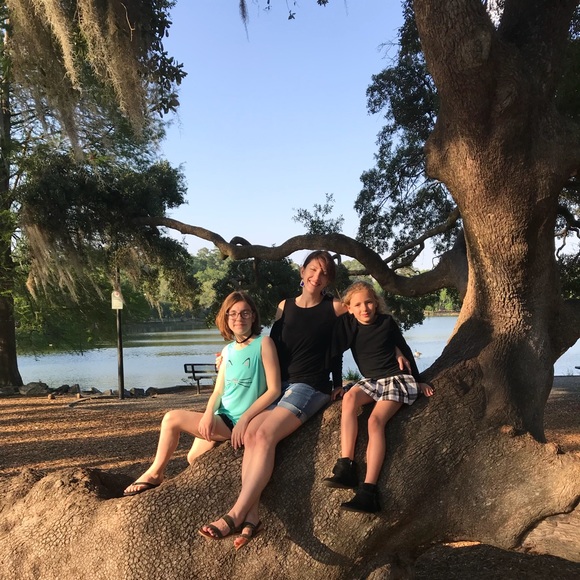 Meet your Posher, Lindi - Picture 4 of 7